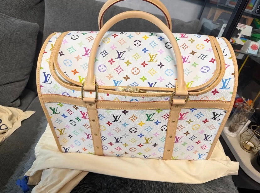 The Luxe Pup™ Designer-Inspired Pet Carrier – Fashion Travel Bag for Small Dogs & Cats