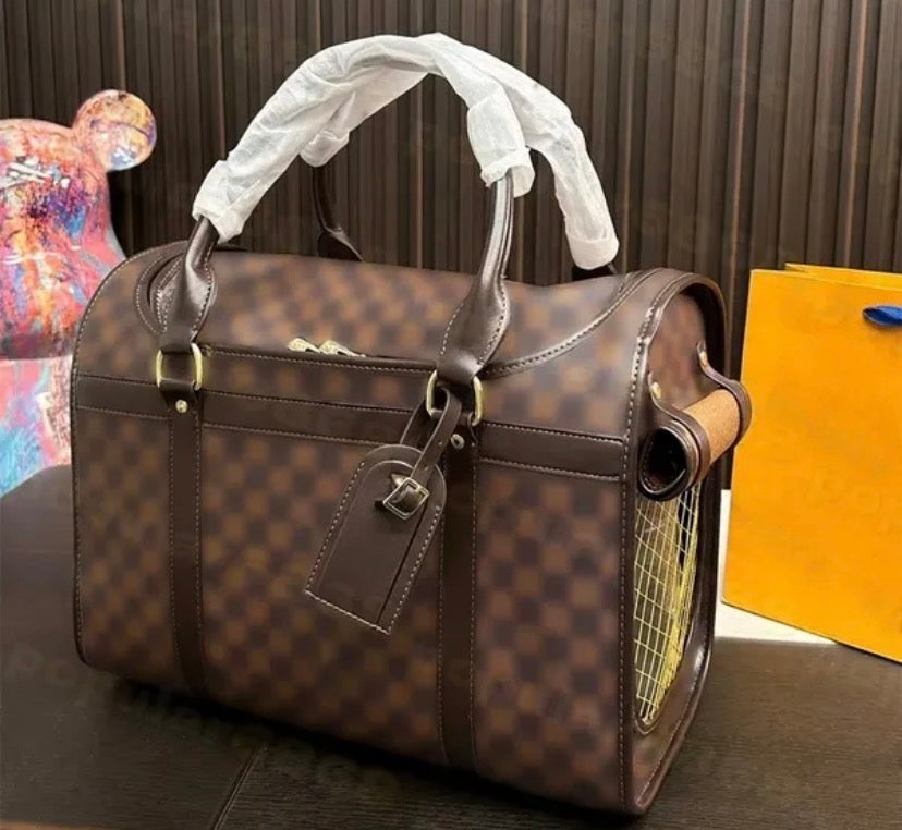 The Luxe Pup™ Designer-Inspired Pet Carrier – Fashion Travel Bag for Small Dogs & Cats